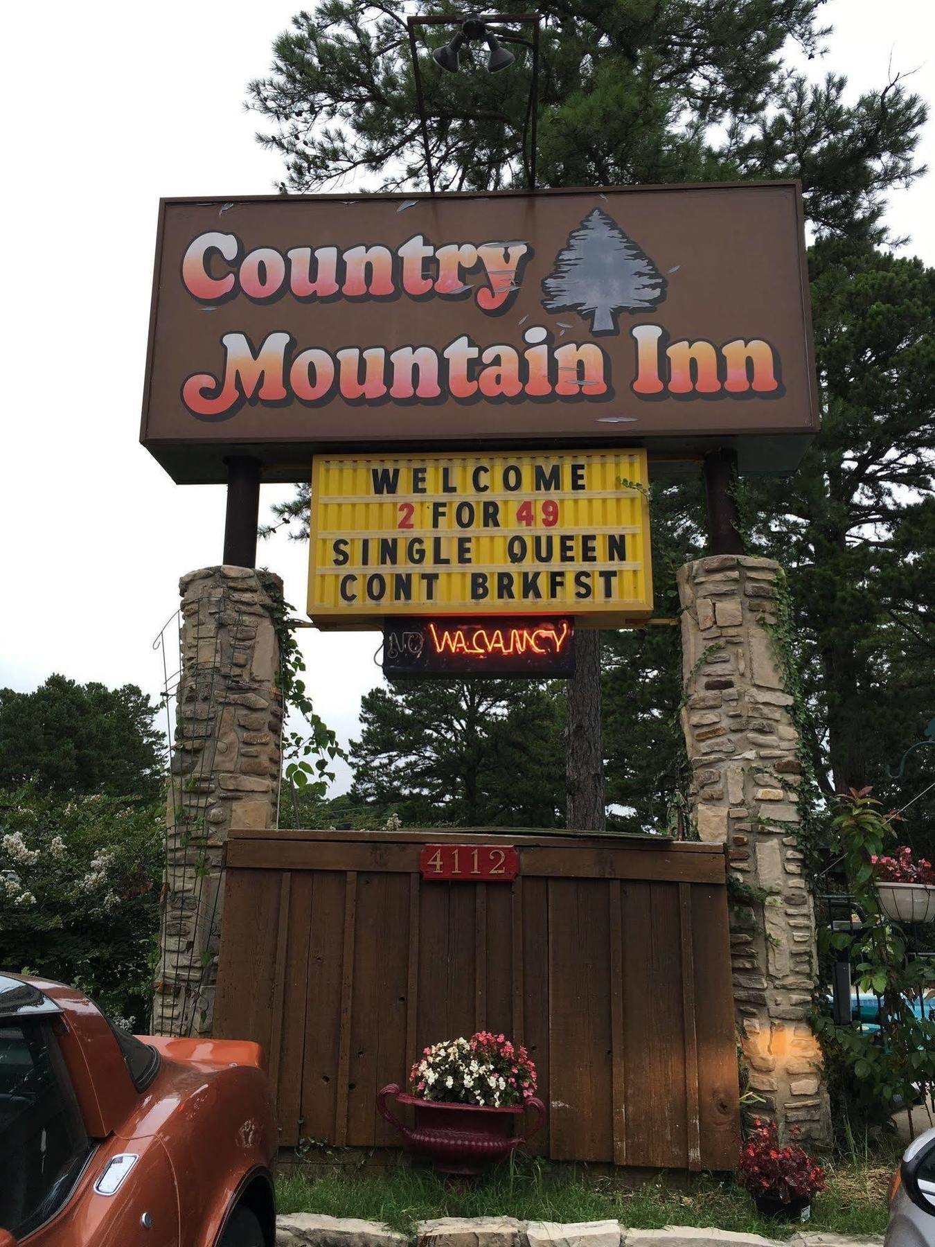 Country Mountain Inn Eureka Springs Eksteriør bilde